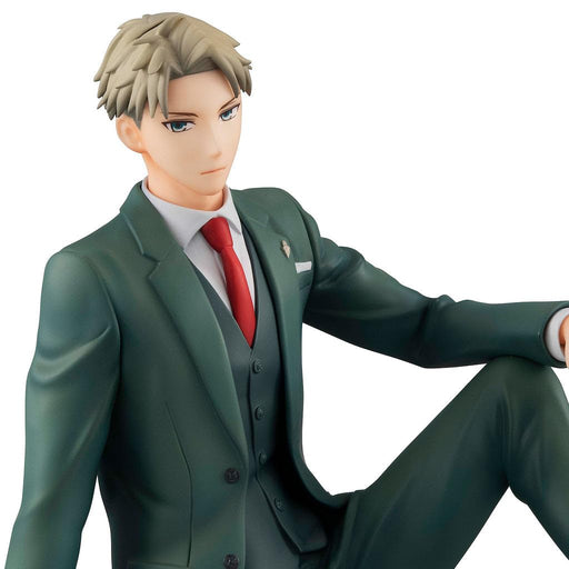 Megahouse Gem Series Tenohira Lloyd Figure Spy x Family 100mm PVC Painted Finish-Kiichin - The #1 Place for Japanese Goods in Your Hand!