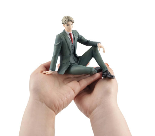 Megahouse Gem Series Tenohira Lloyd Figure Spy x Family 100mm PVC Painted Finish-Kiichin - The #1 Place for Japanese Goods in Your Hand!