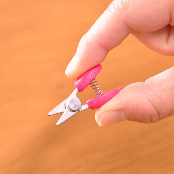 Hasegawa Knives Micro Green Scissors 3.5cm Total Length-Kiichin - The #1 Place for Japanese Goods in Your Hand!