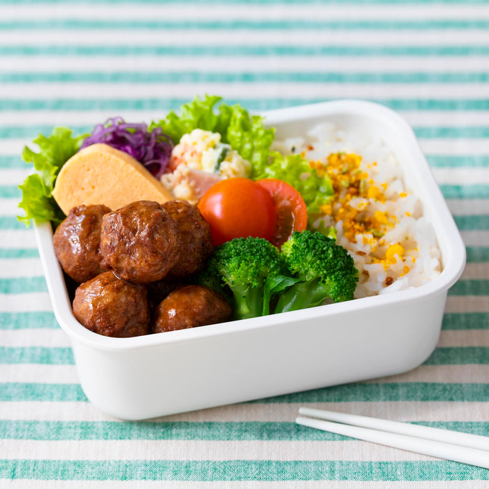 Muji White Polypropylene Lunch Box 325ml with Valve Rectangular Storage Container