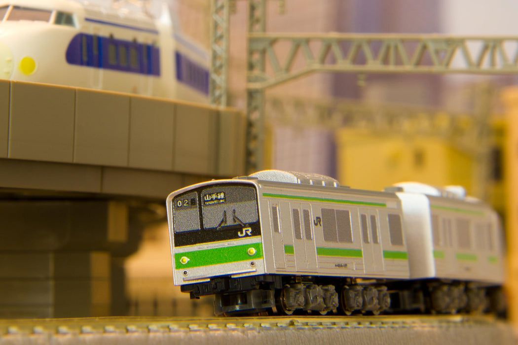 Rokuhan Z Gauge Shorty 205 Series Yamanote Railway Model Train-Kiichin - The #1 Place for Japanese Goods in Your Hand!