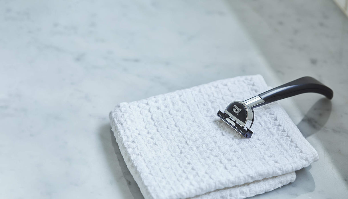 Schick Ultra Plus - High-Performance Razor by Schick for Smooth Shaving Experience-Kiichin - The #1 Place for Japanese Goods in Your Hand!