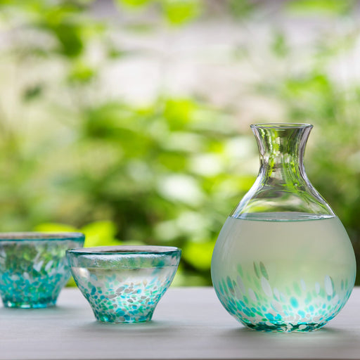 Aderia Blue Mizubasho Sake Set - Authentic Japanese Glassware-Kiichin - The #1 Place for Japanese Goods in Your Hand!