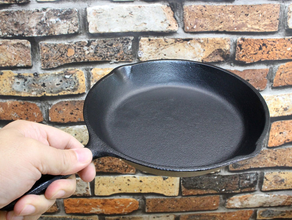 Asahi 20Cm A-206 Japanese Cast Iron Skillet Frying Pan-Kiichin - The #1 Place for Japanese Goods in Your Hand!