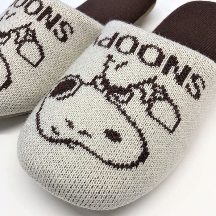 Senko Snoopy Cafe Knit Slippers - Beige, 24Cm (60587)-Kiichin - The #1 Place for Japanese Goods in Your Hand!