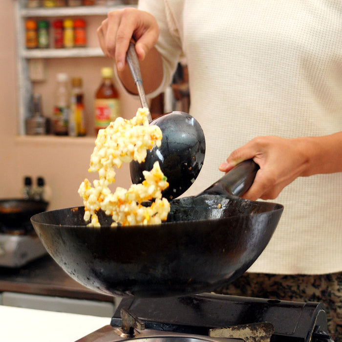 Yamada Iron Light Handle Wok Ladle (Hoak) - Compact and Efficient Cooking Tool-Kiichin - The #1 Place for Japanese Goods in Your Hand!