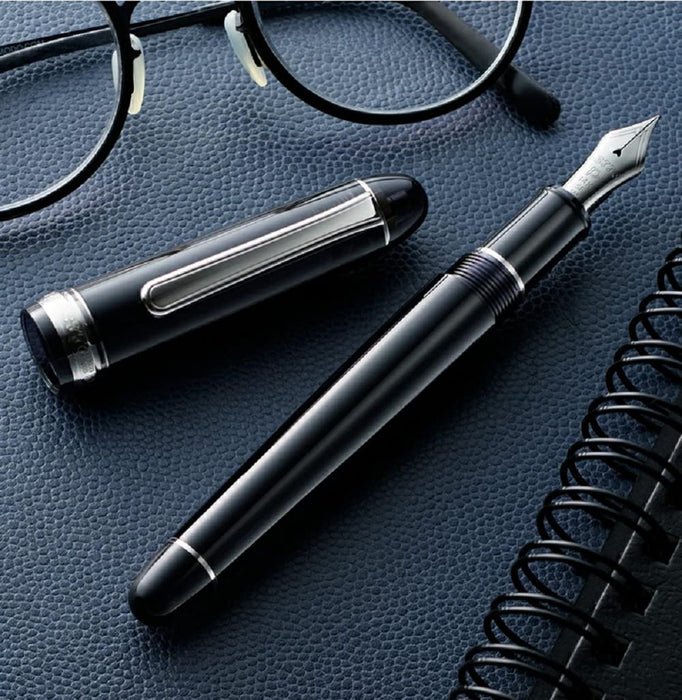 Platinum Pen #3776 Century Extra Fine Black Diamond with Kanji Love Sticker-Kiichin - The #1 Place for Japanese Goods in Your Hand!
