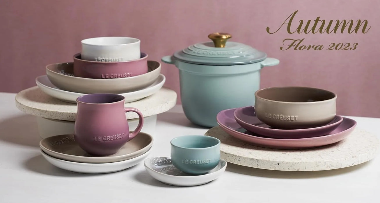 Le Creuset Flora Ball 19.7 fl oz White Raster Heat and Cold Resistant Le Creuset