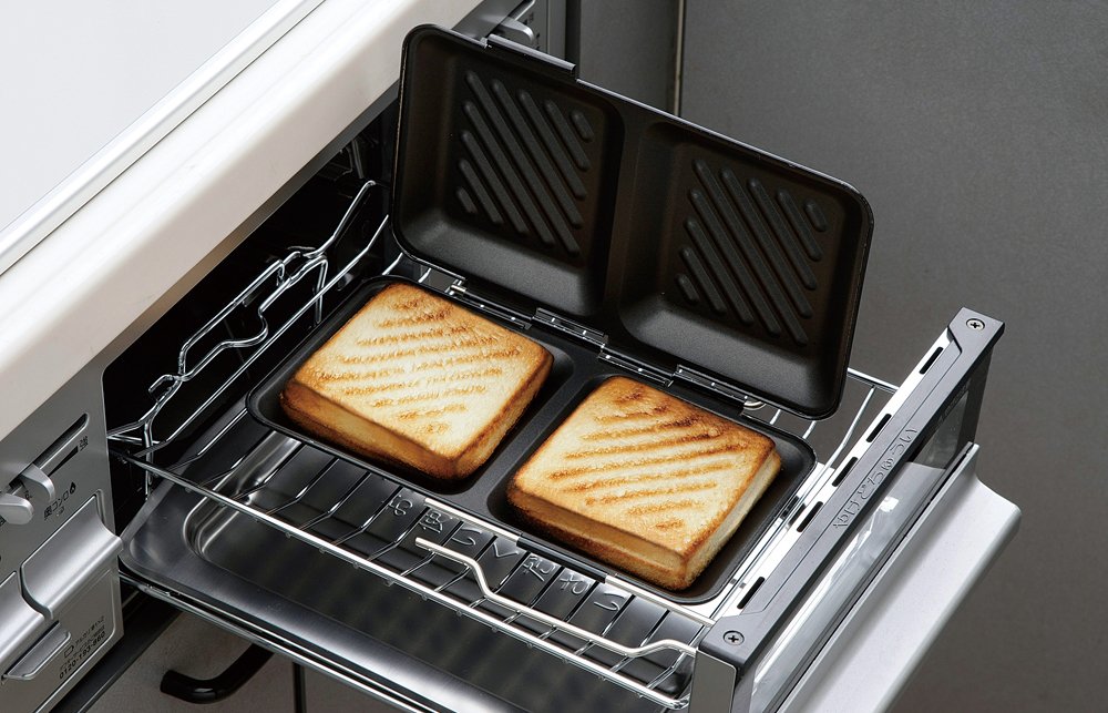 Shimomura Planning And Sales Fish Grill Toaster with Japan Fluorine Processing-Kiichin - The #1 Place for Japanese Goods in Your Hand!
